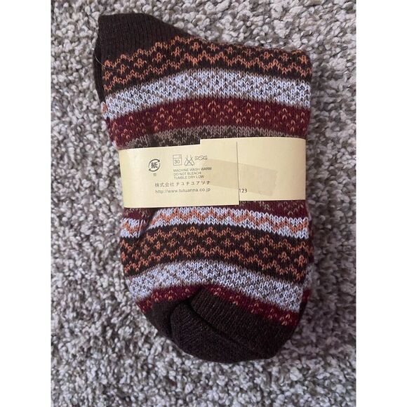 NIGEIYEME Women's Fair Isle Winter Socks Multicolor - Picture 2 of 2